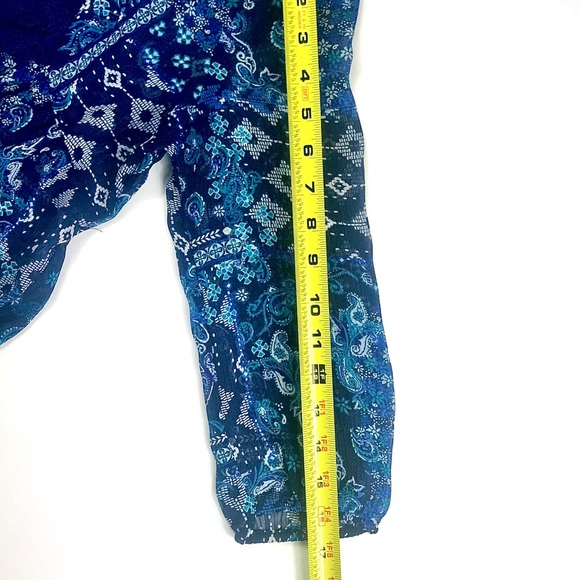 ARIZONA JEANS Sheer Floral Blouse, Blue, Size M - Picture 5 of 8